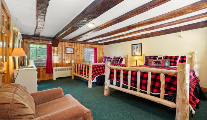 2 Bed Guestroom